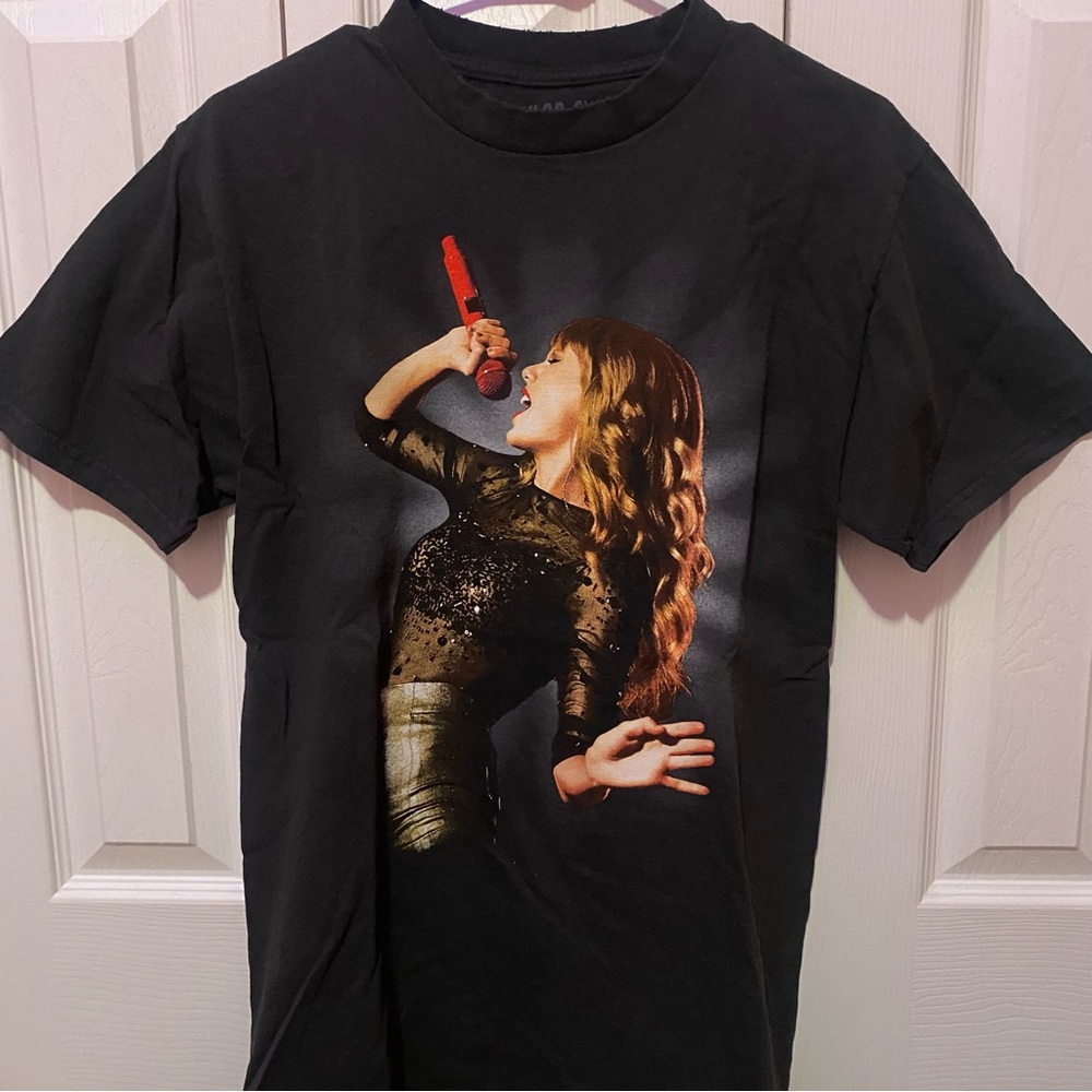 Taylor Swift Red Taylor’s version shirt